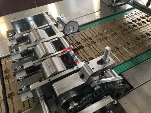 Hard candy making machine